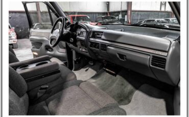 Ford-lightning-1993-black-97