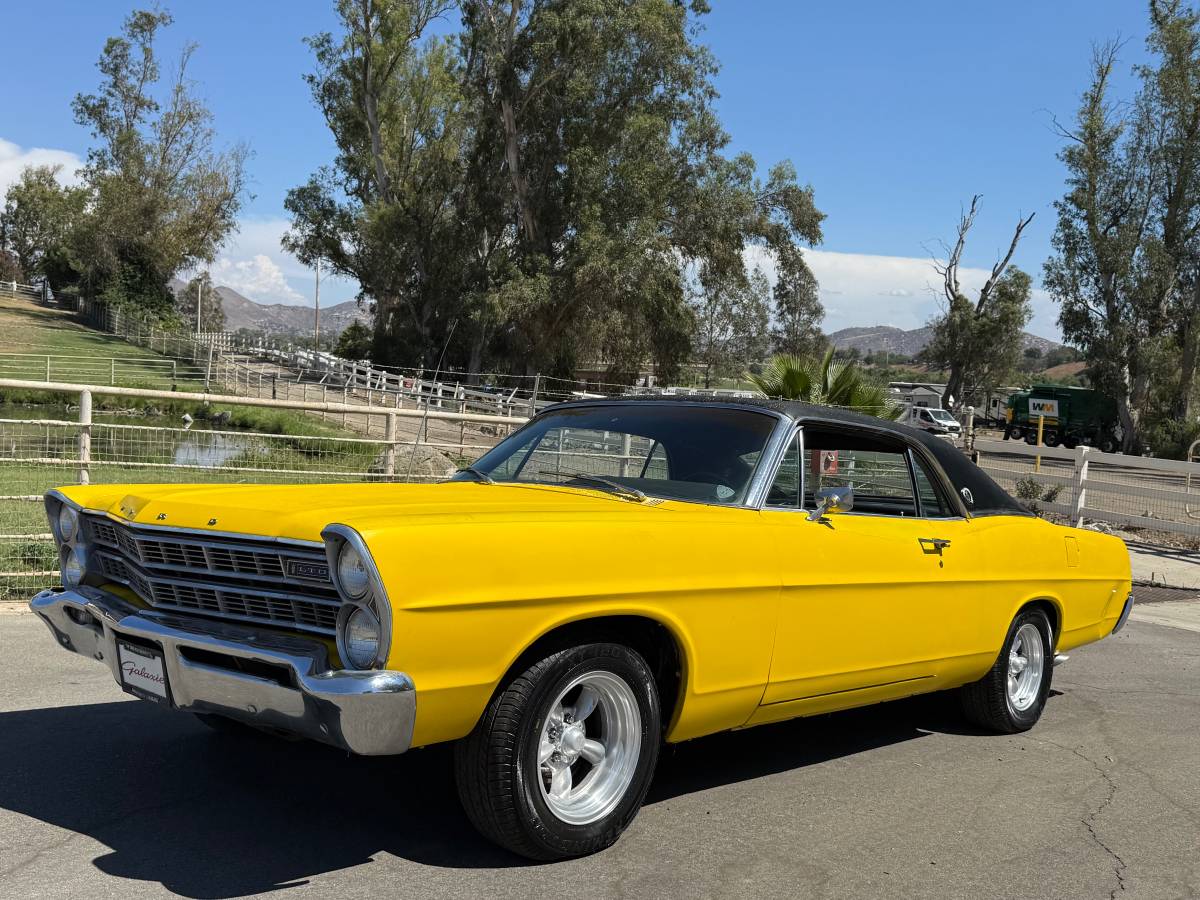 Ford-ltd-1967-10