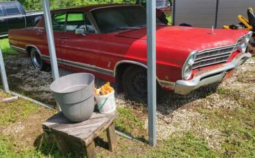 Ford-ltd-1967-red-1