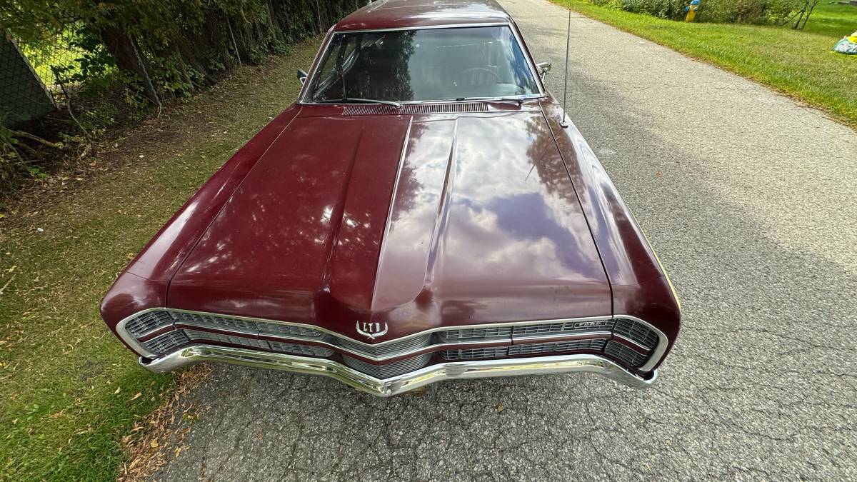 Ford-ltd-1969-red-11