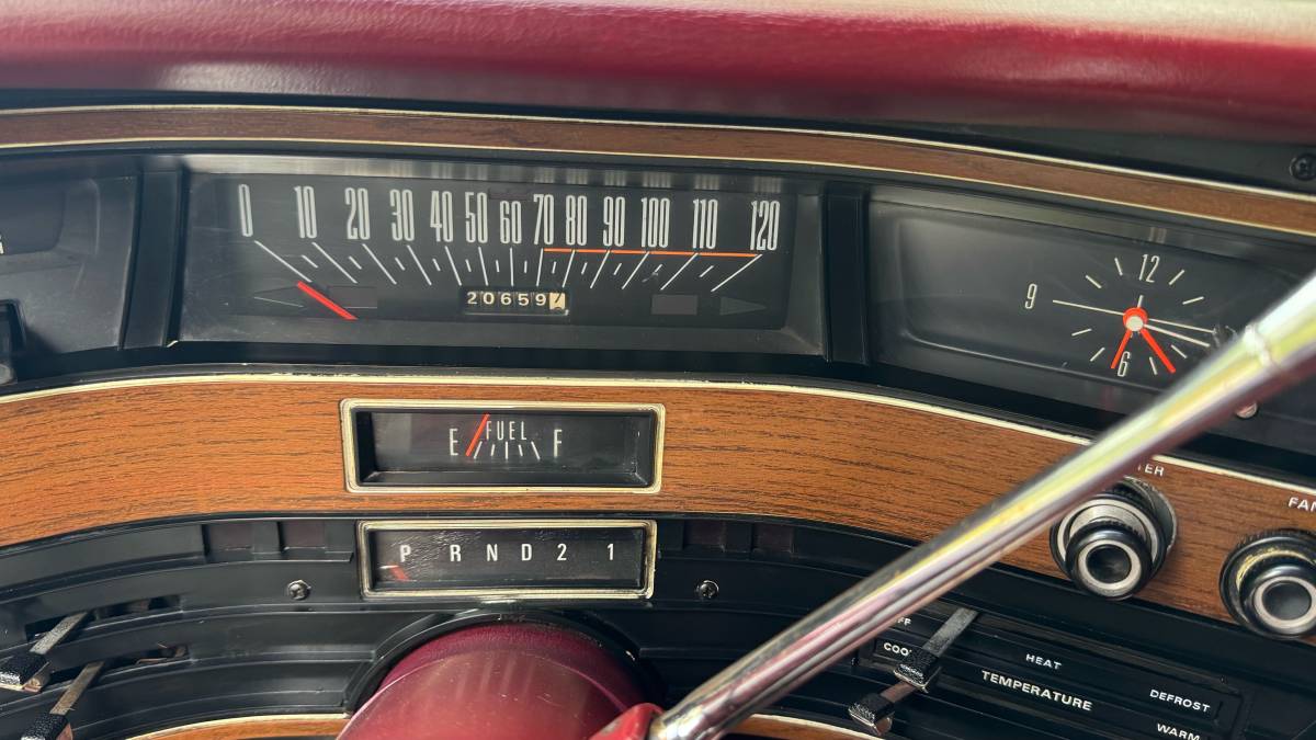 Ford-ltd-1969-red-14