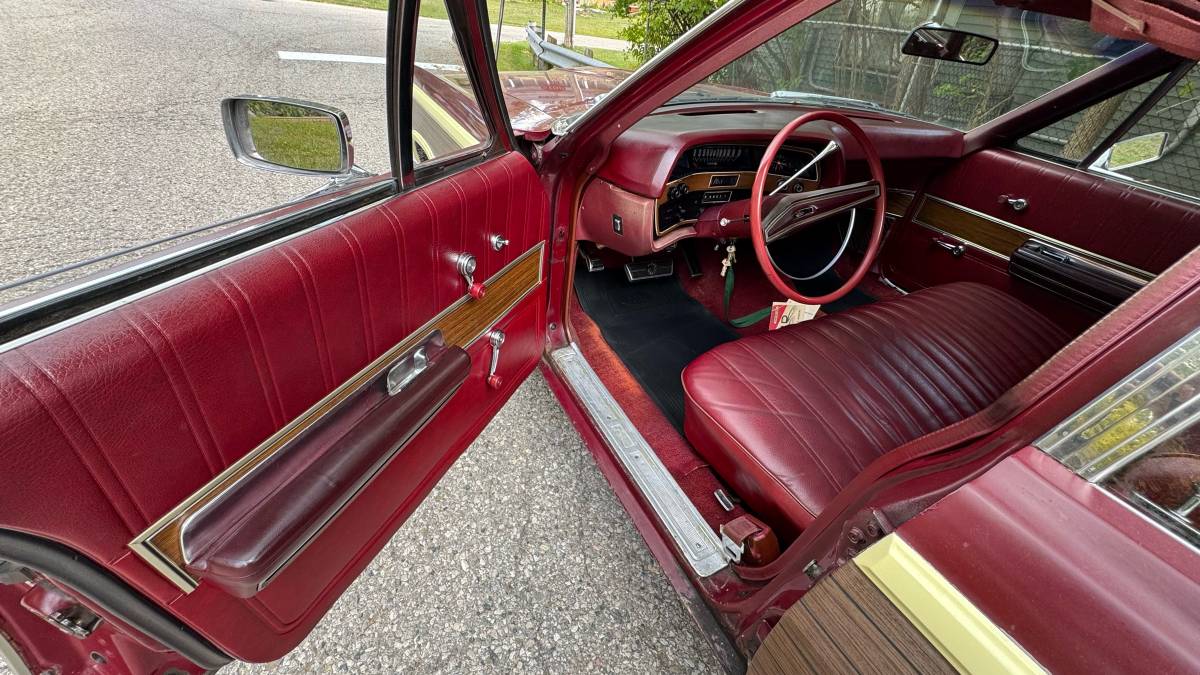 Ford-ltd-1969-red-6
