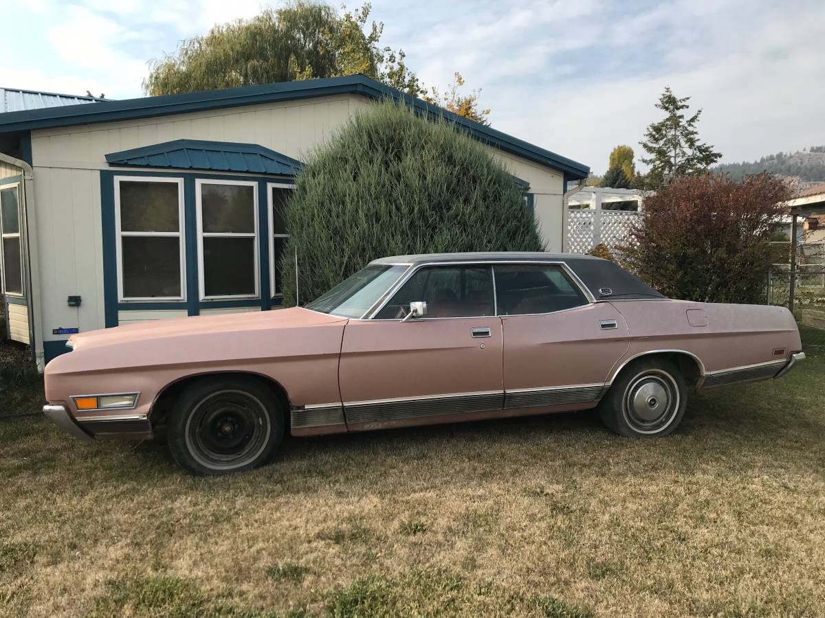 Ford-ltd-1971-black-4