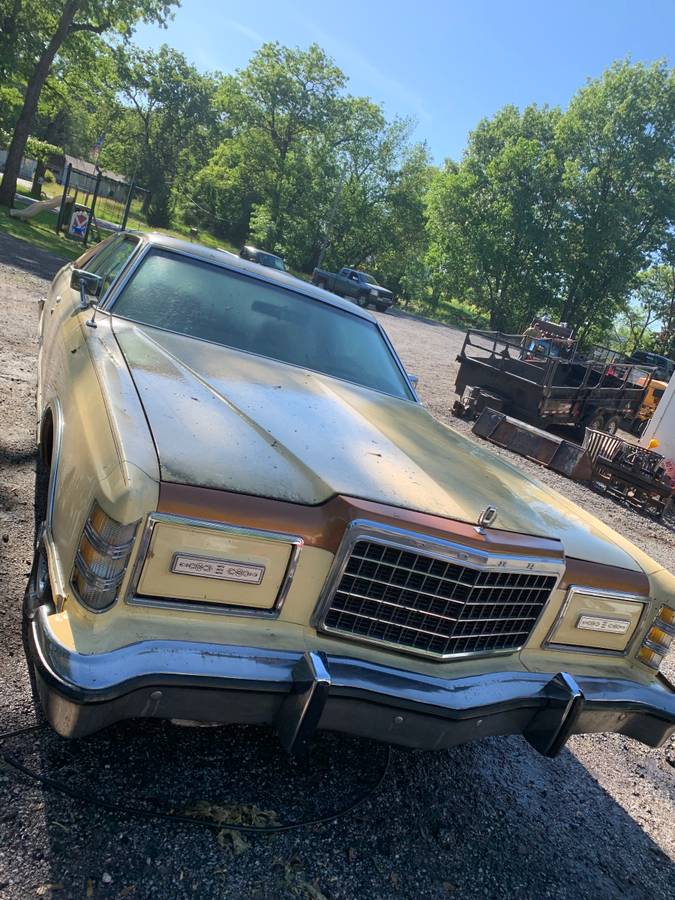 Ford-ltd-1978-yellow-1