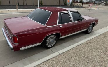 Ford-ltd-crown-victoria-1988-custom-2