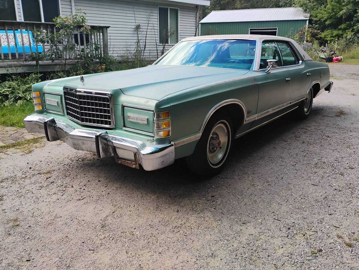 Ford-ltd-landau-1977-green-4