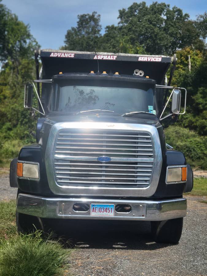 Ford-lts8000-wford-engine-diesel-1988-blue-1