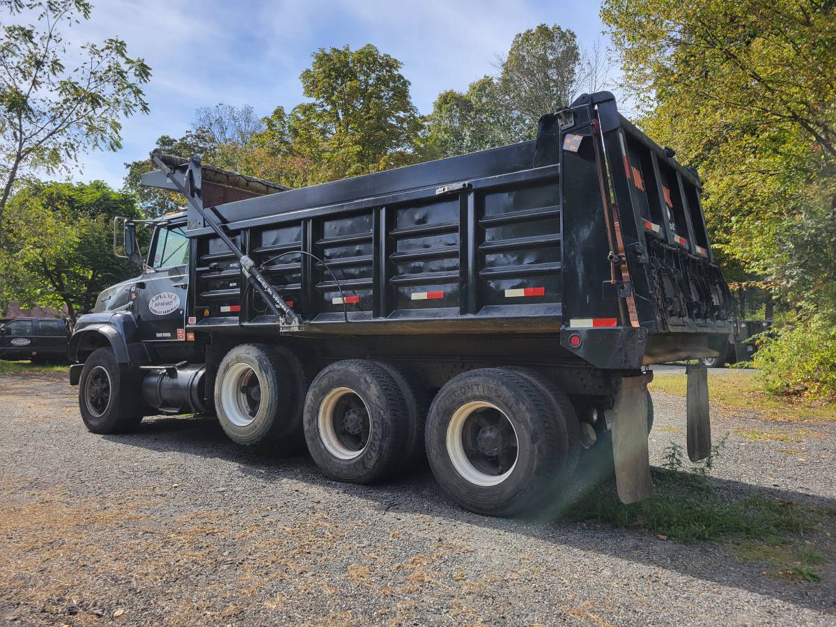 Ford-lts8000-wford-engine-diesel-1988-blue-4