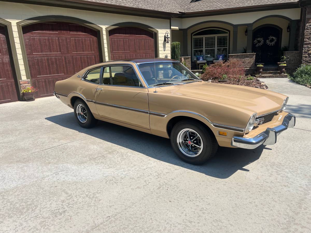 Ford-maverick-1973-2