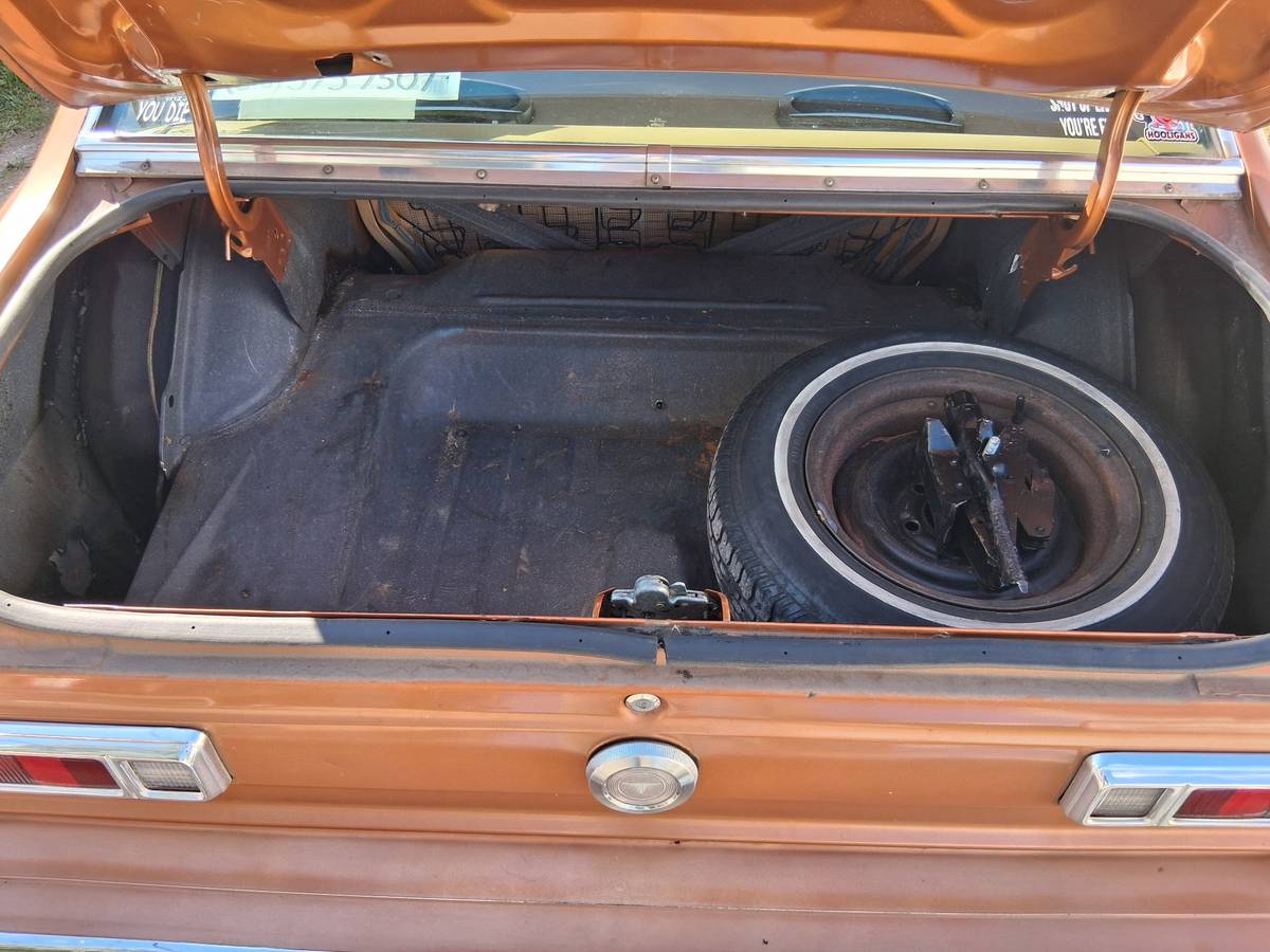 Ford-maverick-1974-8