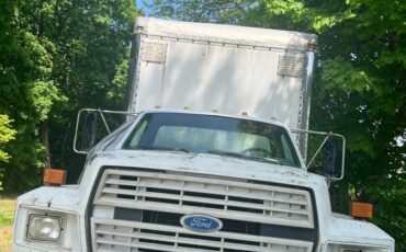 Ford-med.-hvy.-convnt-diesel-1994-white-1