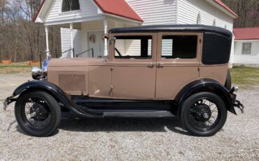 Ford-model-a-1929-brown-17