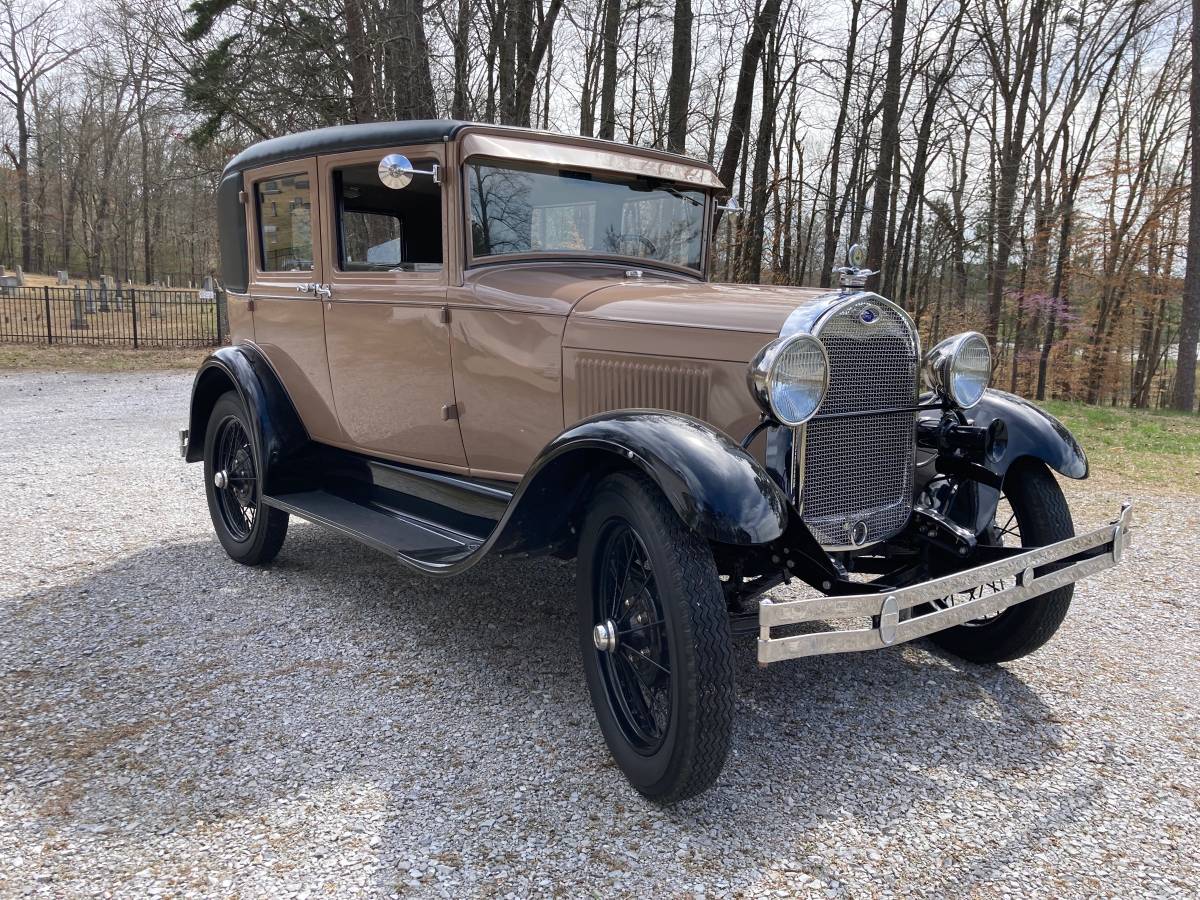 Ford-model-a-1929-brown-7