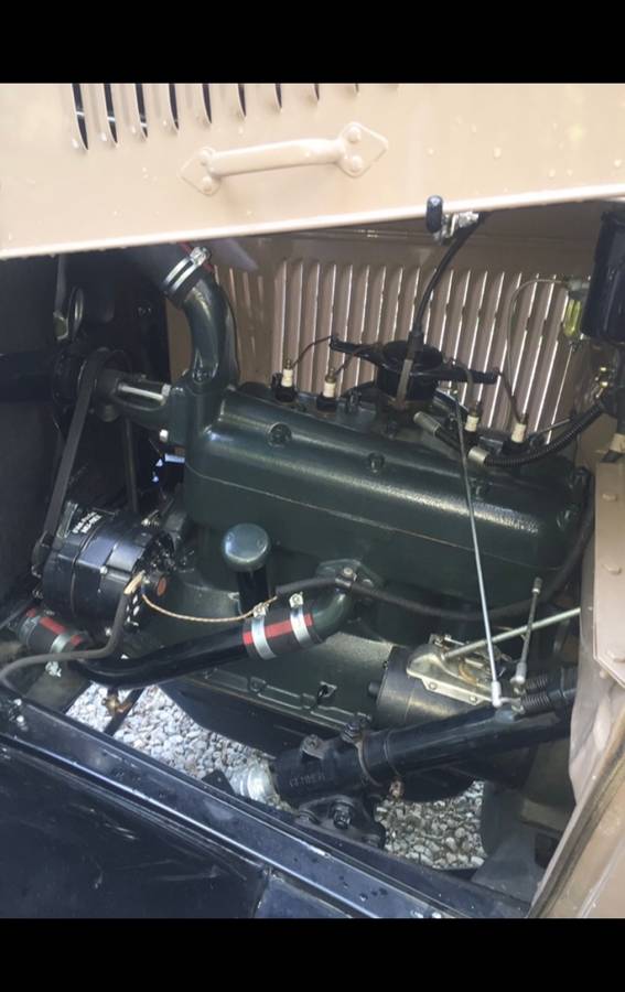 Ford-model-a-1929-brown-9