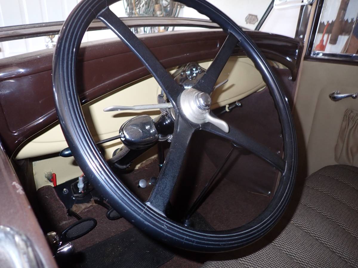 Ford-model-a-1929-yellow-3