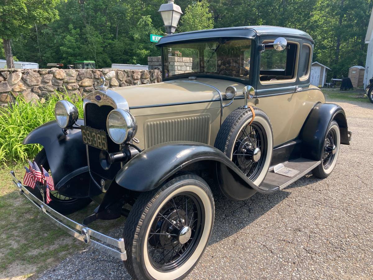 Ford-model-a-1930-brown-2