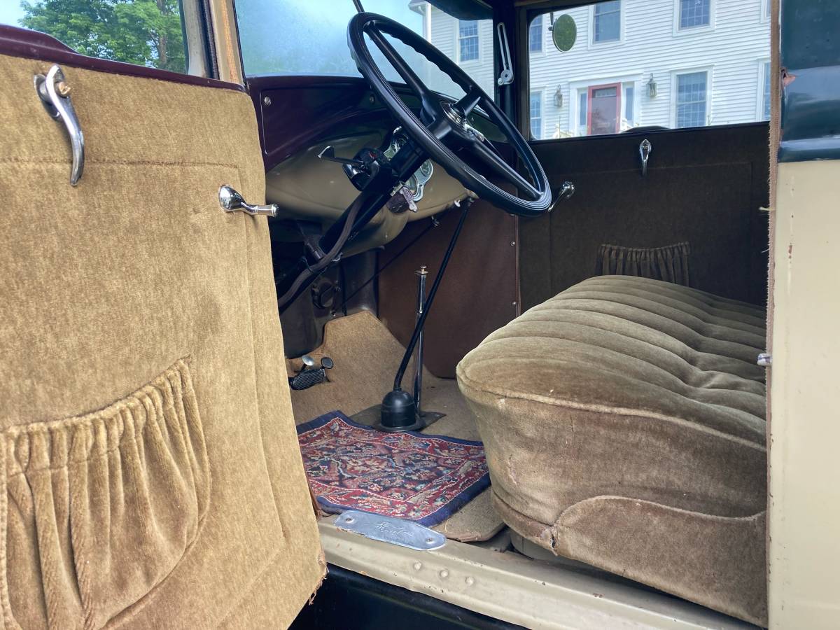 Ford-model-a-1930-brown-3