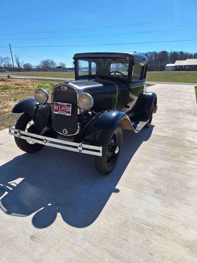 Ford-model-a-1931-black-3