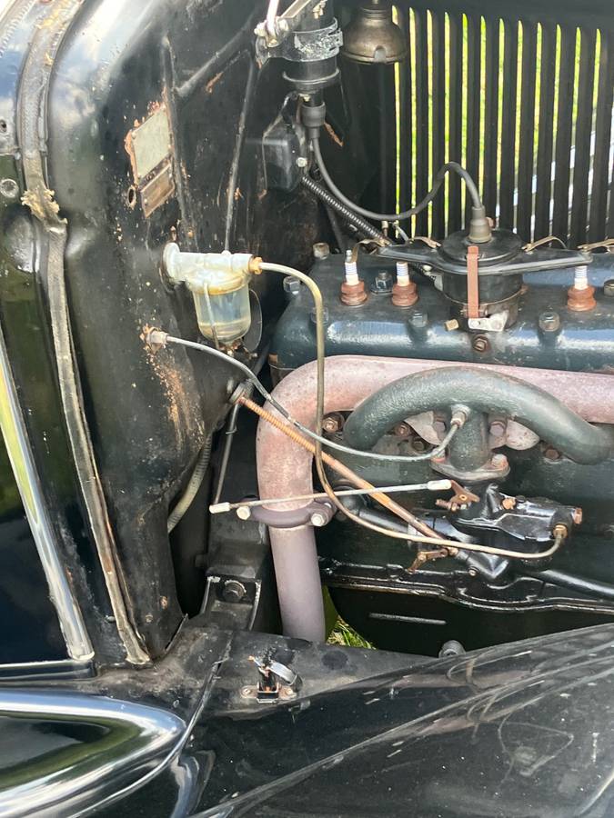 Ford-model-a-sedan-1930-black-16