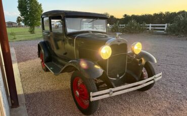 Ford-model-a-tudor-1930-black-22