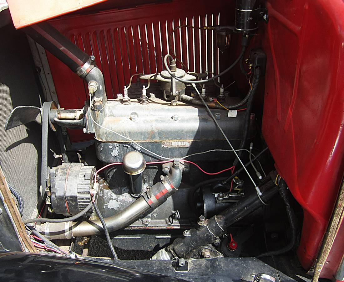 Ford-model-a-tudor-sedan-1930-red-12