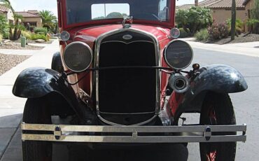 Ford-model-a-tudor-sedan-1930-red-5