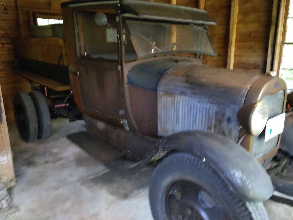 Ford-model-aa-1930-brown-1