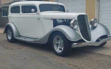 Ford-model-b-1933-white-2