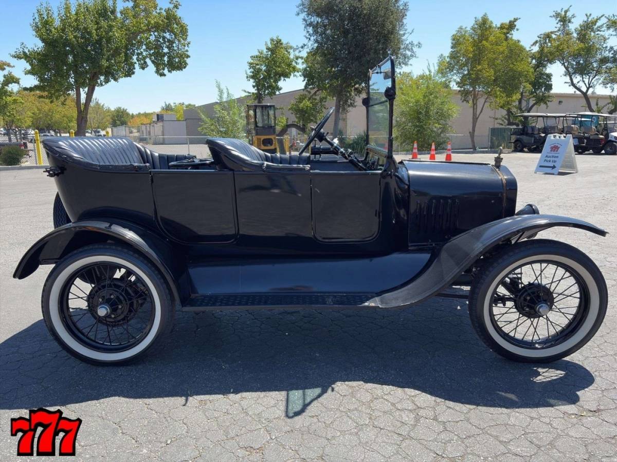 Ford-model-t-1920-12