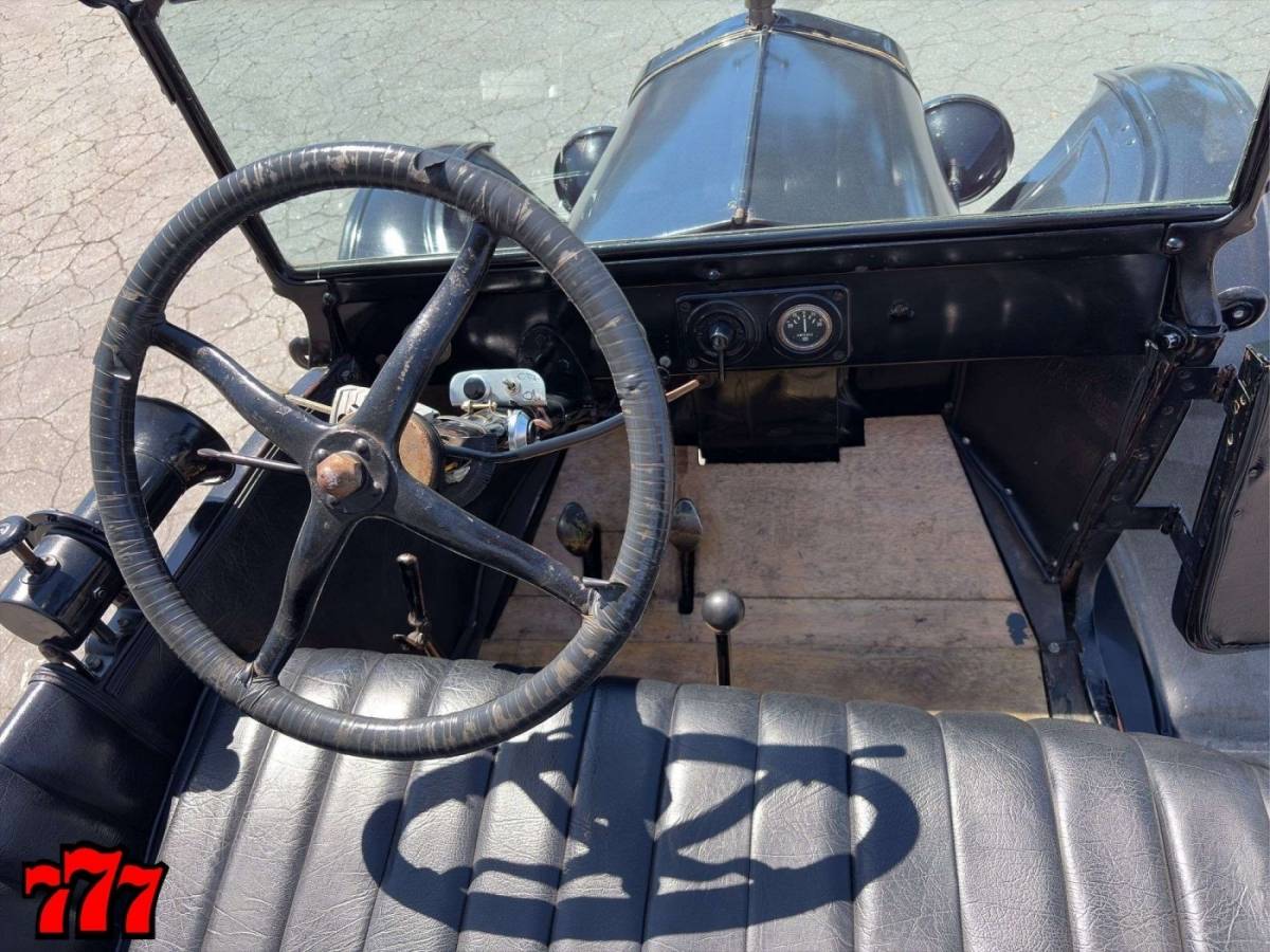Ford-model-t-1920-16