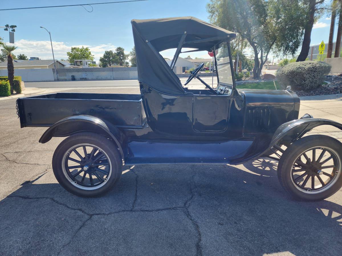 Ford-model-t-1925-black-6