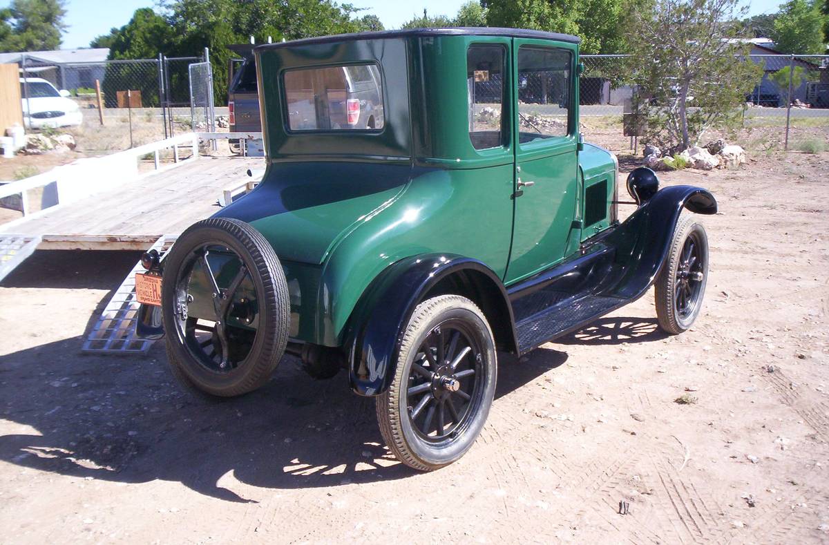 Ford-model-t-1927-green-3