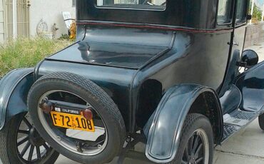 Ford-model-t-coupe-1925-black-2
