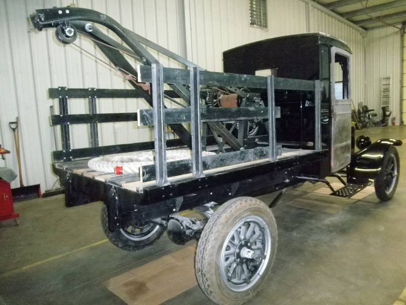 Ford-model-tt-tow-truck-wrecker-truck-1923-11