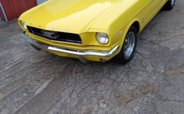 Ford-mustang-1965-yellow-6
