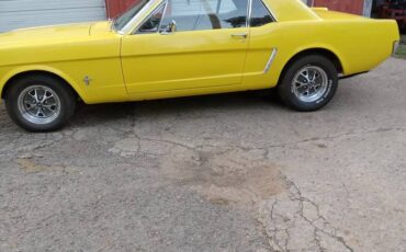 Ford-mustang-1965-yellow-7