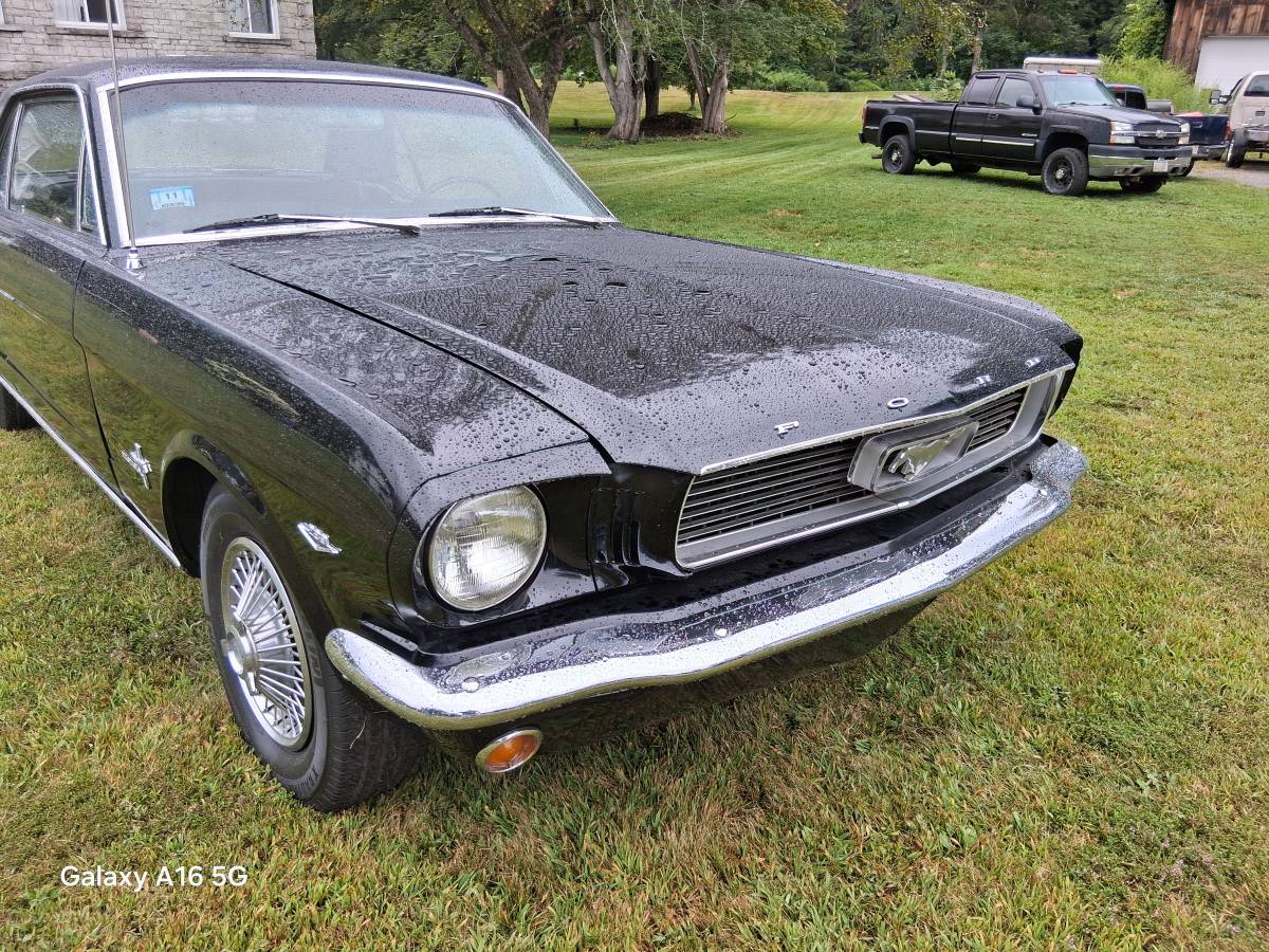 Ford-mustang-1966-black-5
