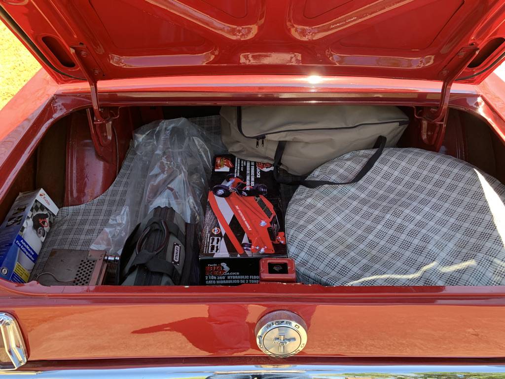Ford-mustang-1966-red-17