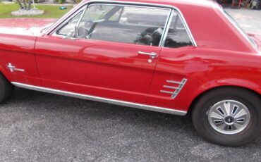 Ford-mustang-1966-red-2