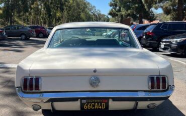 Ford-mustang-1966-white-1