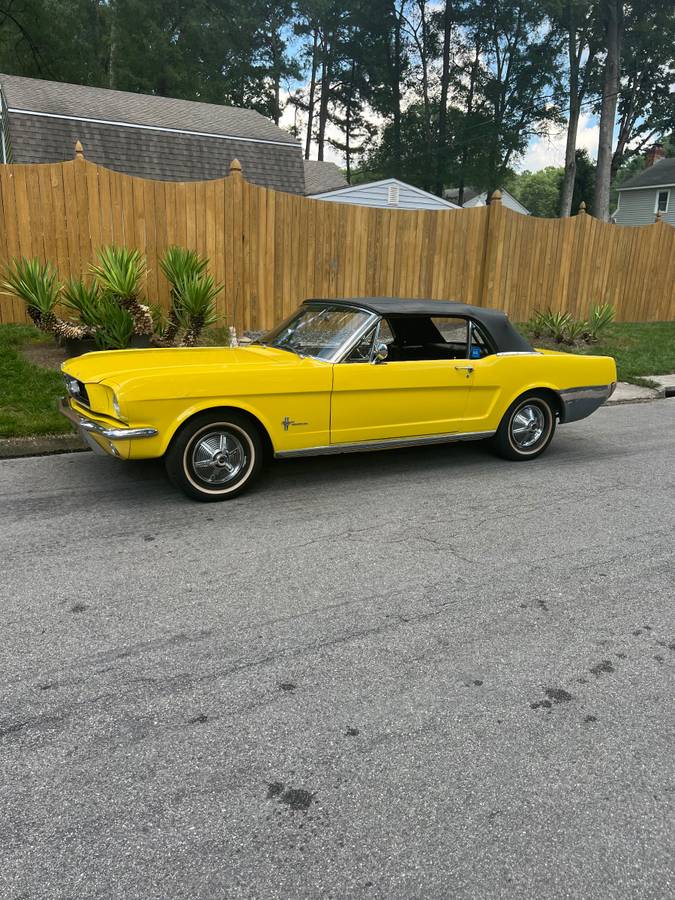 Ford-mustang-1966-yellow