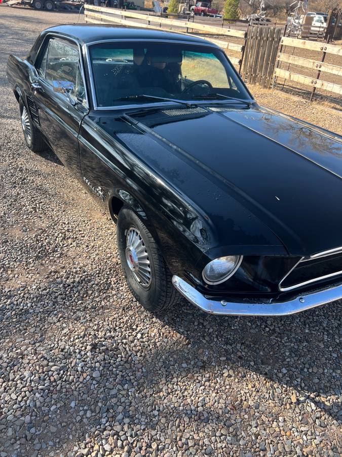 Ford-mustang-1967-black-1