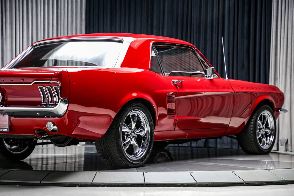 Ford-mustang-1967-red-10