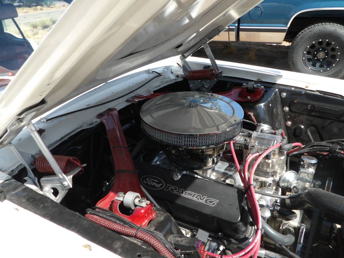 Ford-mustang-1967-white-2