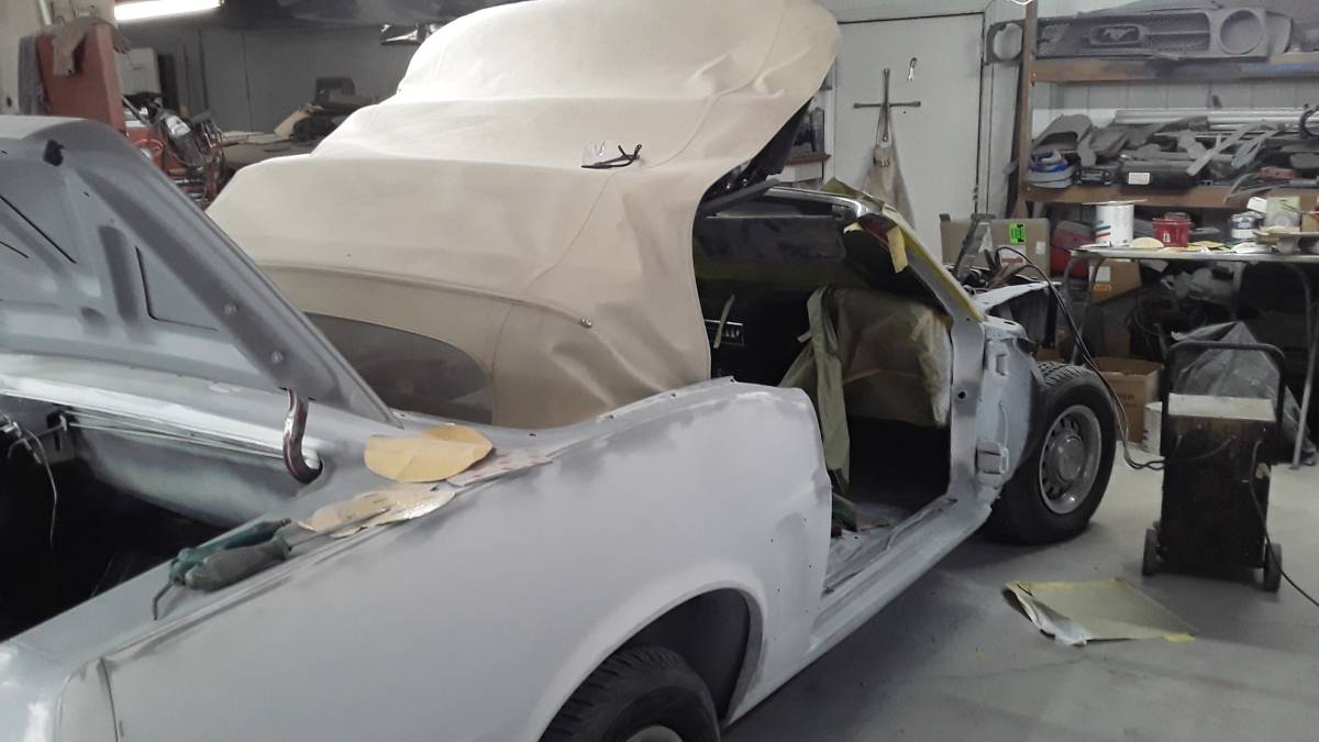 Ford-mustang-1969-white-2
