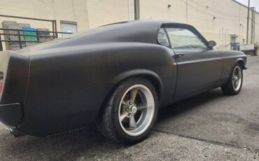 Ford-mustang-1970-1