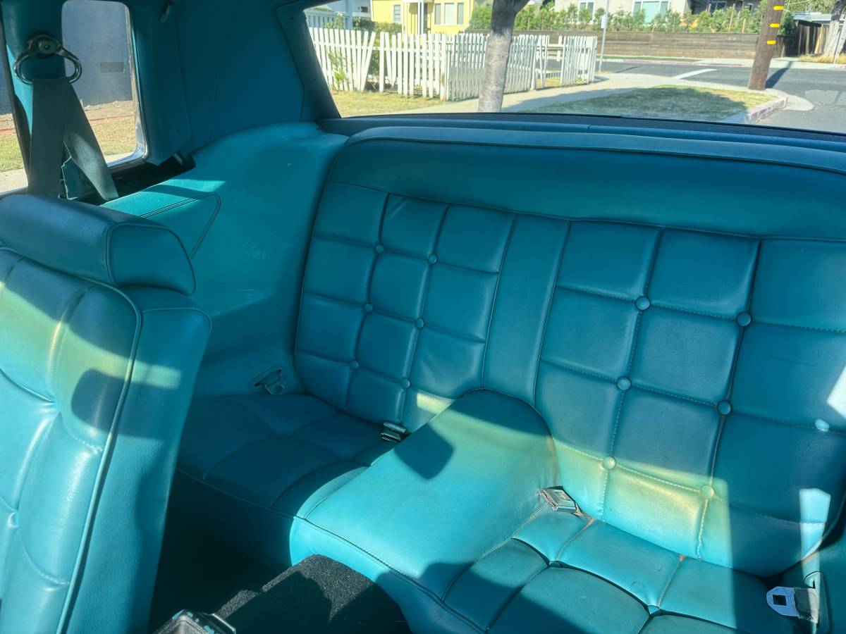Ford-mustang-1977-blue-20