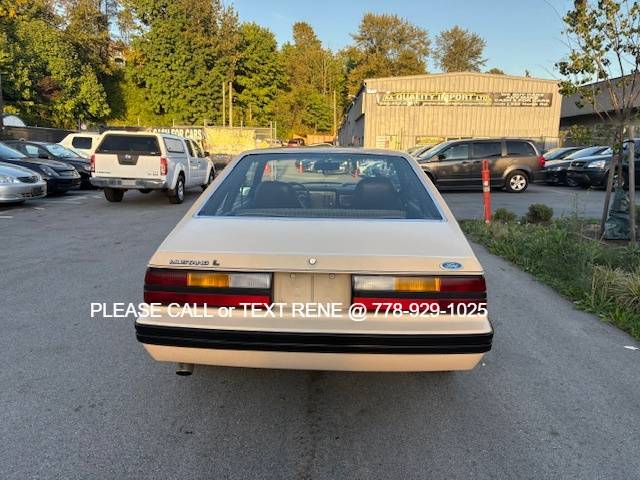Ford-mustang-1983-brown-4