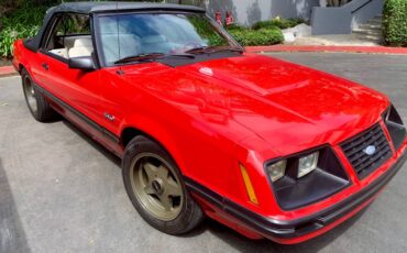 Ford-mustang-1983-red