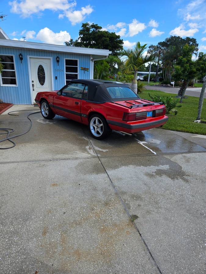 Ford-mustang-1986-red-2
